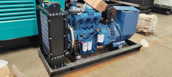 Conjunto de generadores diesel refrigerados con agua de 50 kW con certificación ISO9001 y interruptor automático