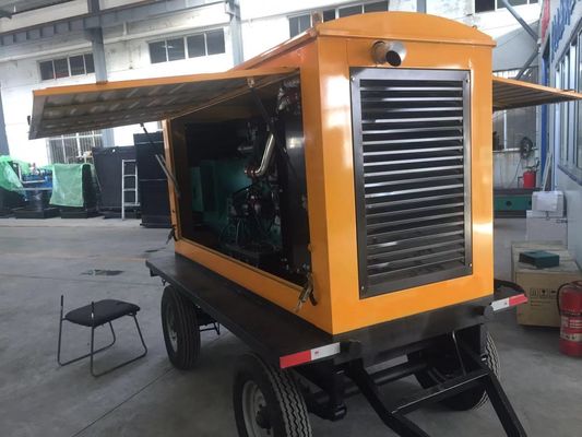 Conmutador automático 120KW Dongfeng Kangmingsi generador diesel conjunto de remolque con refugio para lluvia