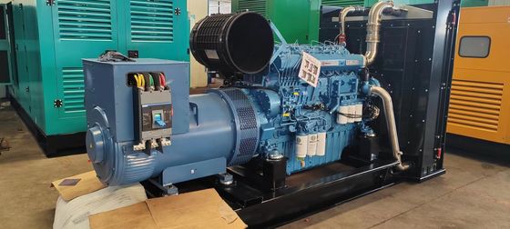 Conjunto de generadores diesel de 550 kW con certificación ISO9001 y sistema portátil de enfriamiento por agua