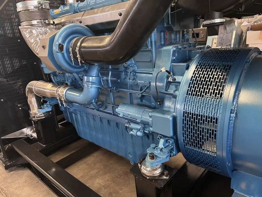 Altavoz silencioso 50HZ para Weichai 500KW generador diesel conjunto con sistema de enfriamiento por agua
